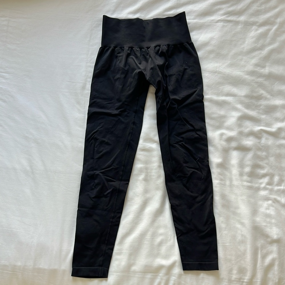 NVGTN- Black Seamless Leggings